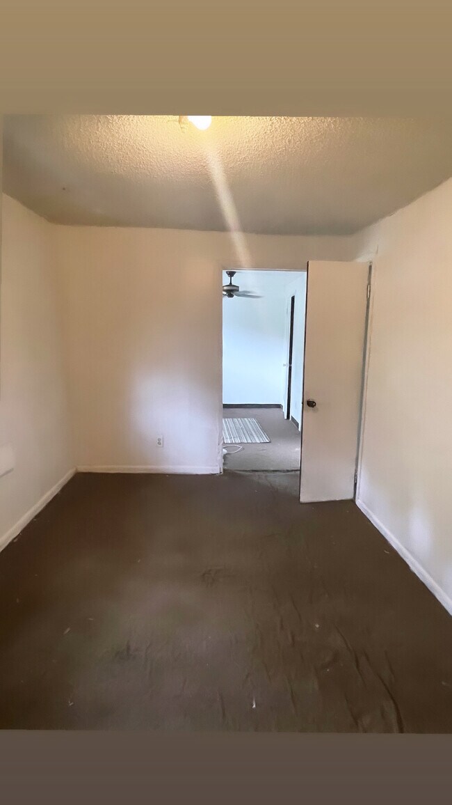 Foto del edificio - 1739 W Spruce St