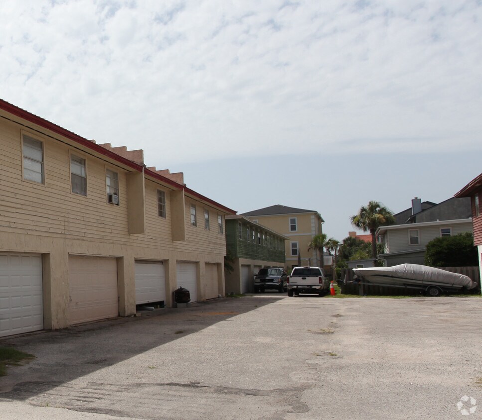 Foto del edificio - The Five@ the Beaches on 1st