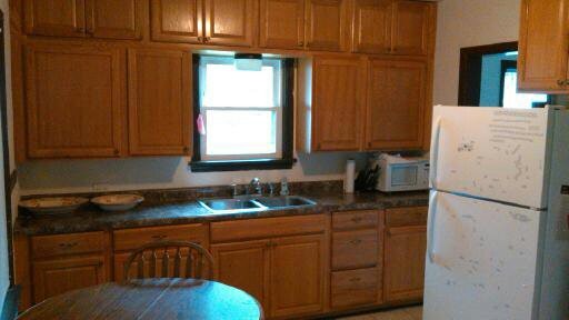 Kitchen - 231 Chippewa St