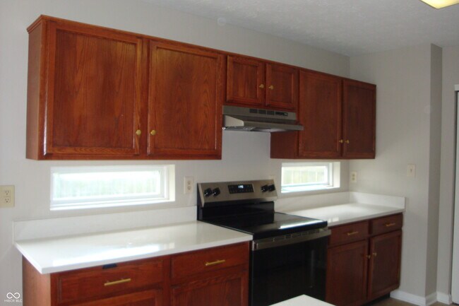 Foto del edificio - 2477 Grand Fir Dr