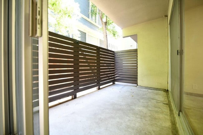 Foto del edificio - 220 Perkins St