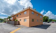 Foto principal - 9760 SW 184th St