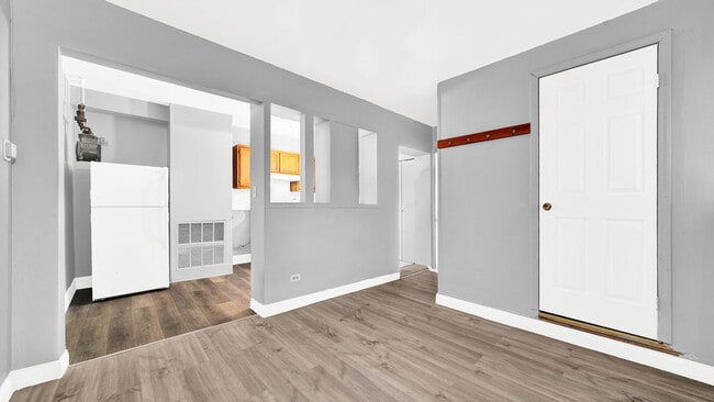 Foto del edificio - 1831 W 21st Pl