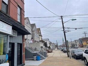 Building Photo - 273 Avenue C