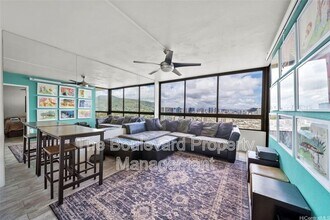 Building Photo - 2499 Kapiolani Blvd
