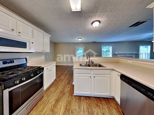 Foto del edificio - 2855 Wadley Ln