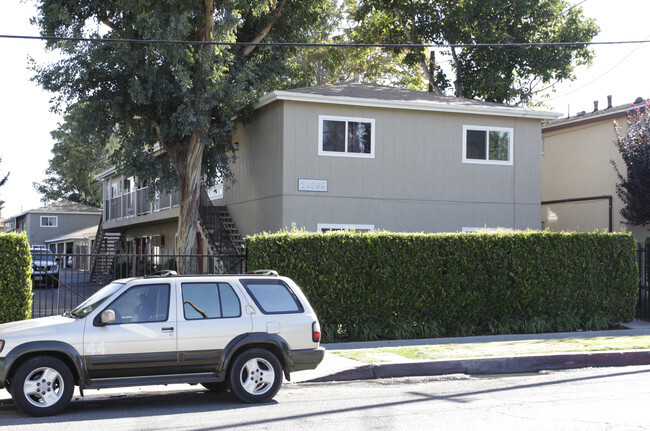 Building Photo - The Park View at Newhall Apartments