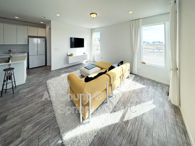 Building Photo - 2424 Jazzy Lady Ct