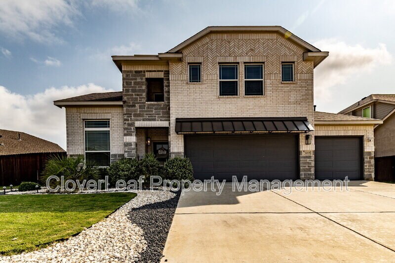 Foto principal - 1015 Slight St