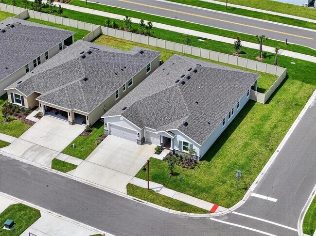 Foto del edificio - 3917 Harvest Hearth Pl
