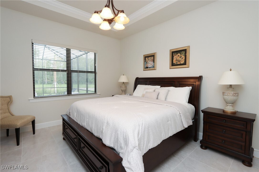 Foto del edificio - 9842 Everglades Dr