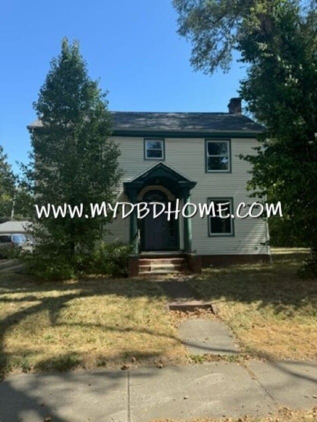 Primary Photo - 2725 S Anthony Blvd
