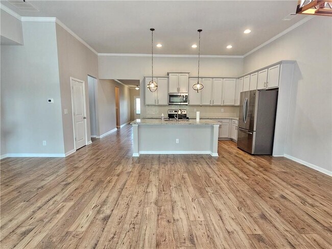 Building Photo - 5414 Town Square Way