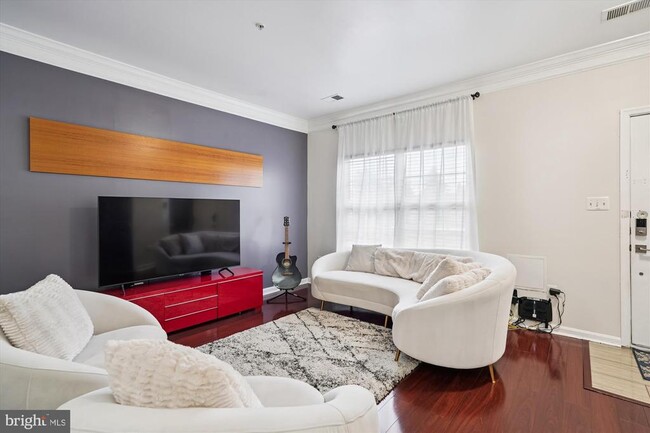 Building Photo - 7410 Langholm Way