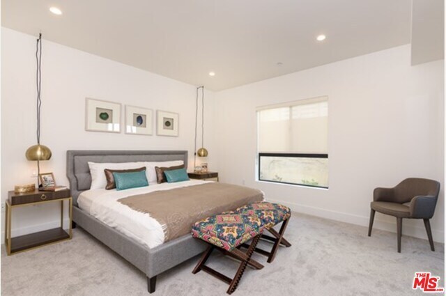 Foto del edificio - 2250 Fox Hills Dr