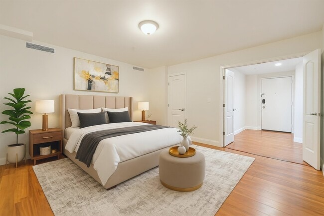 Foto del edificio - 600 Harbor Blvd