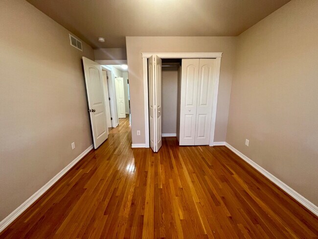 Foto del edificio - 3 Bedroom Townhome