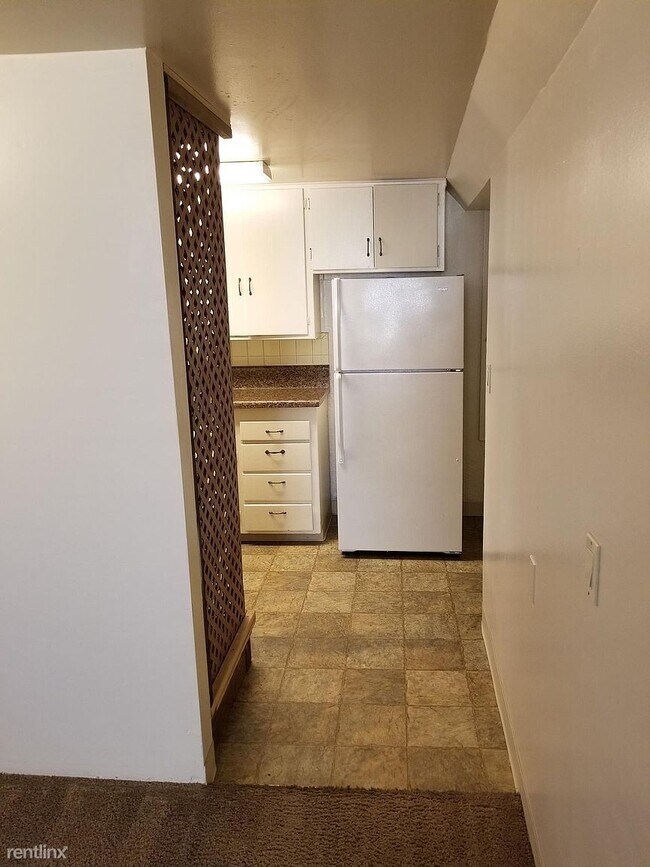 Foto del edificio - 1 br, 1 bath House - 278 N 10th St