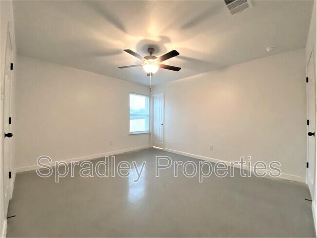 Foto del edificio - 9107 Winding Ct