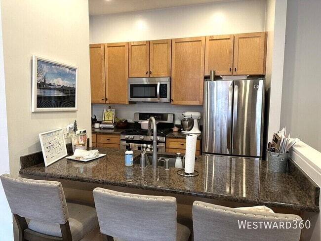 Building Photo - 1435 N Cleveland Ave