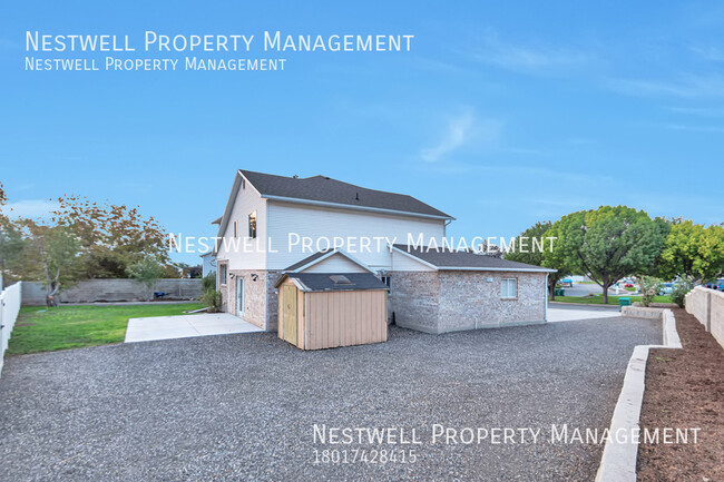 Building Photo - Beautiful 5-bed Home in Riverton