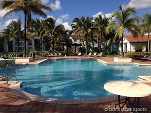 Foto del edificio - 4360 NW 107th Ave