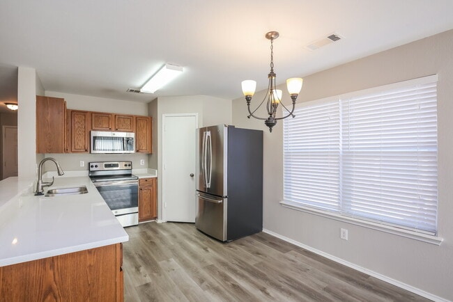 Building Photo - 2847 Park Pl Dr