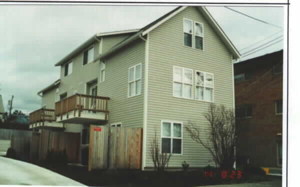 Foto del edificio - 2412 NW 62nd St