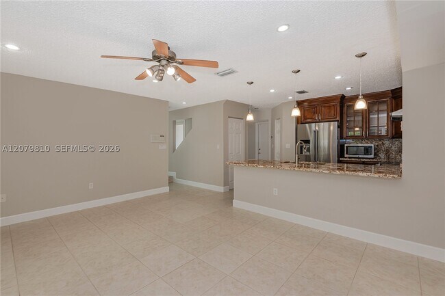 Foto del edificio - 1397 Harbour Side Dr