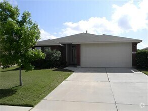 Building Photo - 1104 Remington Dr