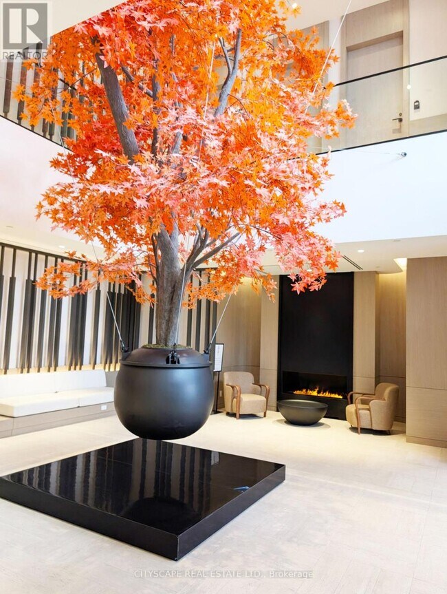 Photo du bâtiment - 4015 The Exchange