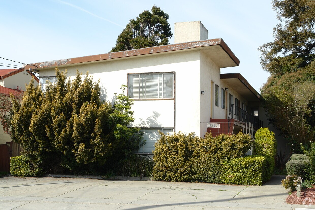 1247 Brighton Ave, Albany, CA 94706 Apartments in Albany, CA