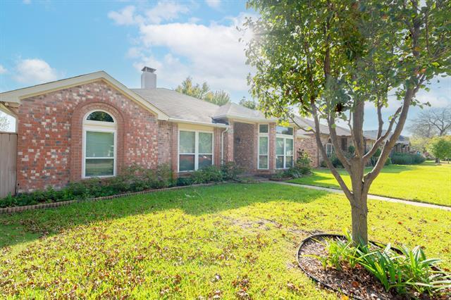 Building Photo - 7114 Lo Chalmers Ln