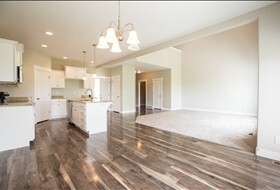 Building Photo - Beautiful Home in Orem!