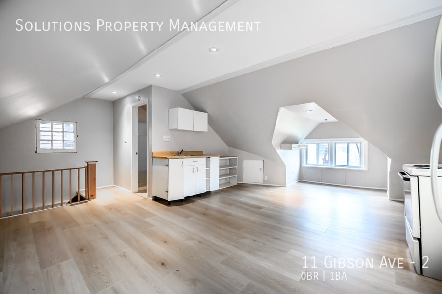 Primary Photo - **Bright and Open All Incl. Studio Unit in...