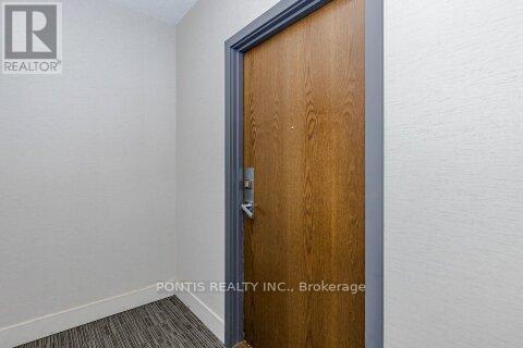 Building Photo - 360 Square One Dr