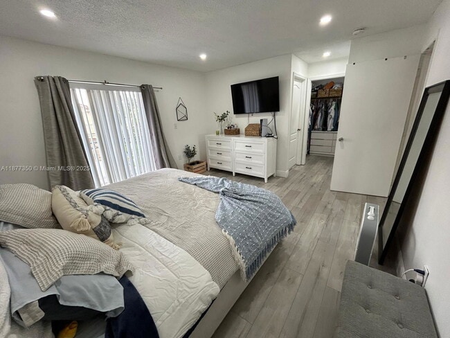 Foto del edificio - 15852 SW 68th Terrace