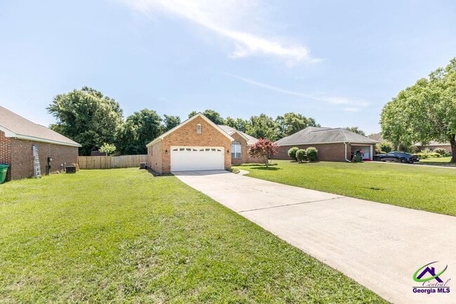 Building Photo - 1212 Willow Bend