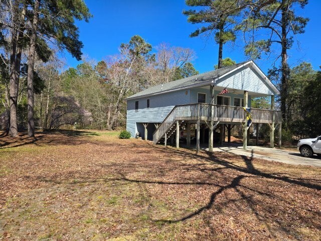 Foto del edificio - 111 Arnold Dr