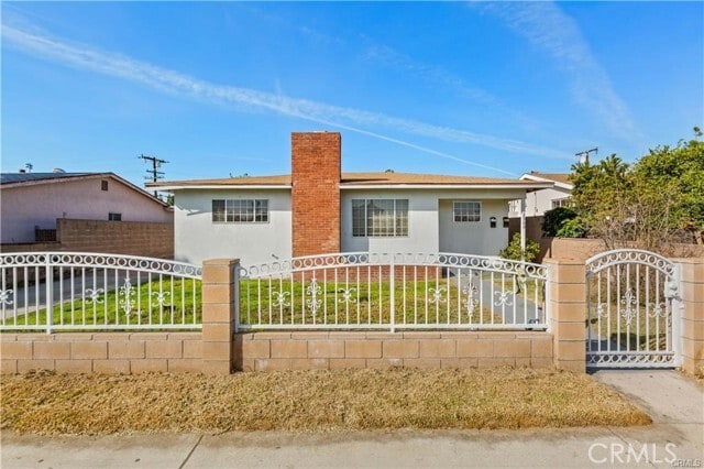 Primary Photo - 2511 Walnut Grove Ave