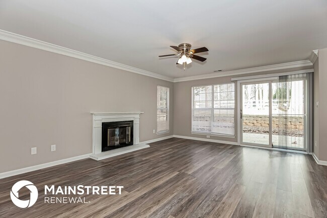 Foto del edificio - 8506 Piccone Brook Ln