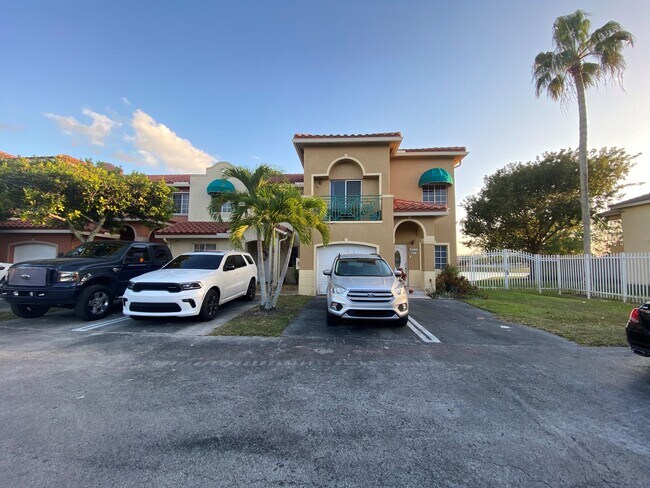 Building Photo - 6970 NW 174th Ter