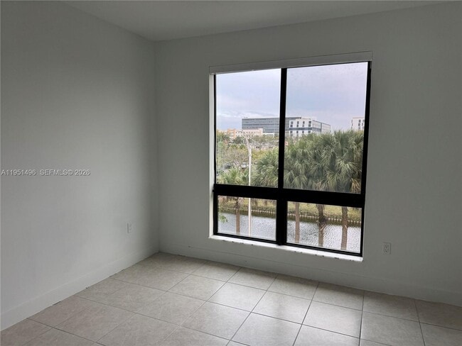 Building Photo - 8363 NW 41st St