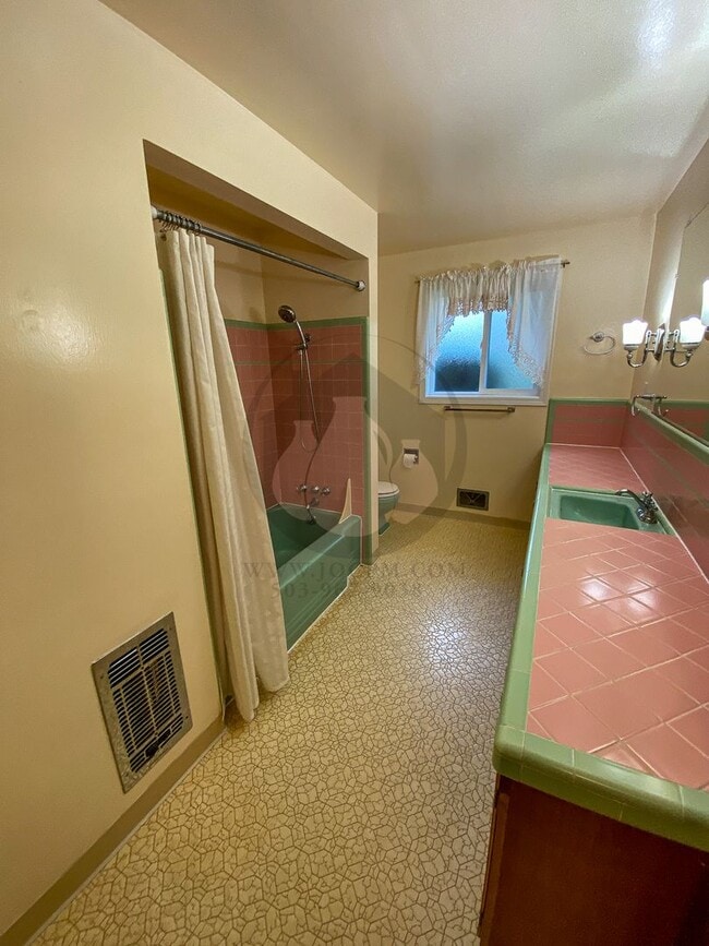 Foto del edificio - Adorable Single Level Home