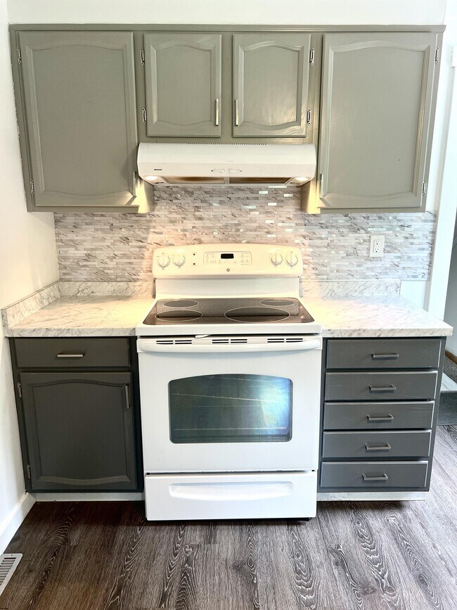 Photo - 3707 Northern Pike House