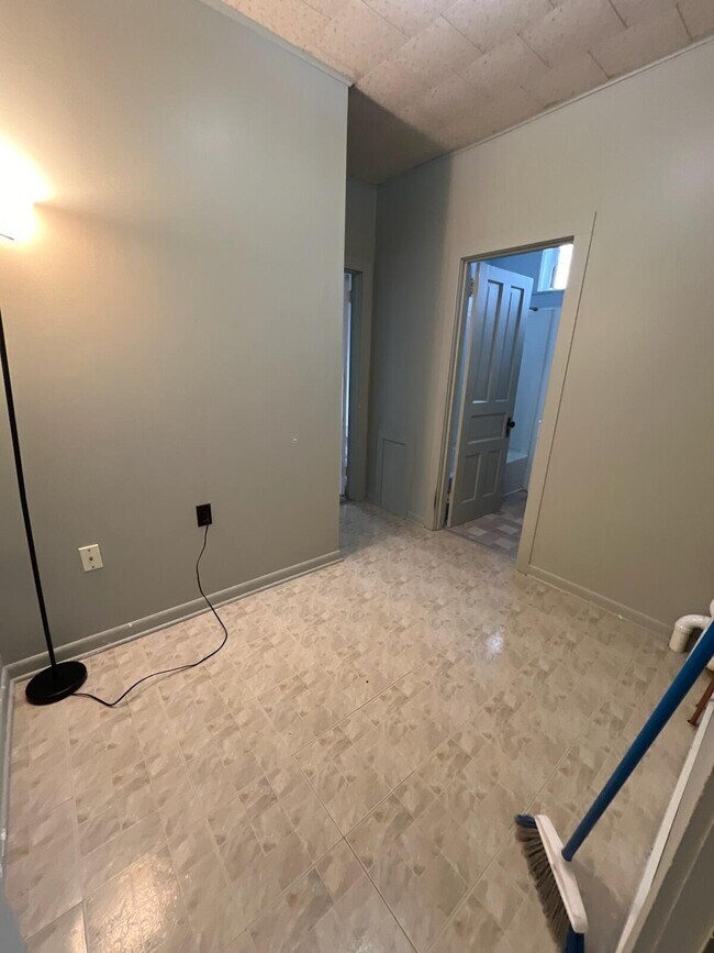 Foto del edificio - 135 W Michigan Ave