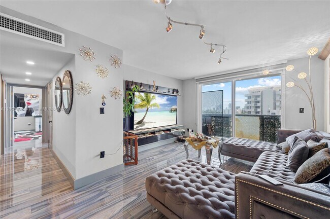 Foto del edificio - 1345 Lincoln Rd