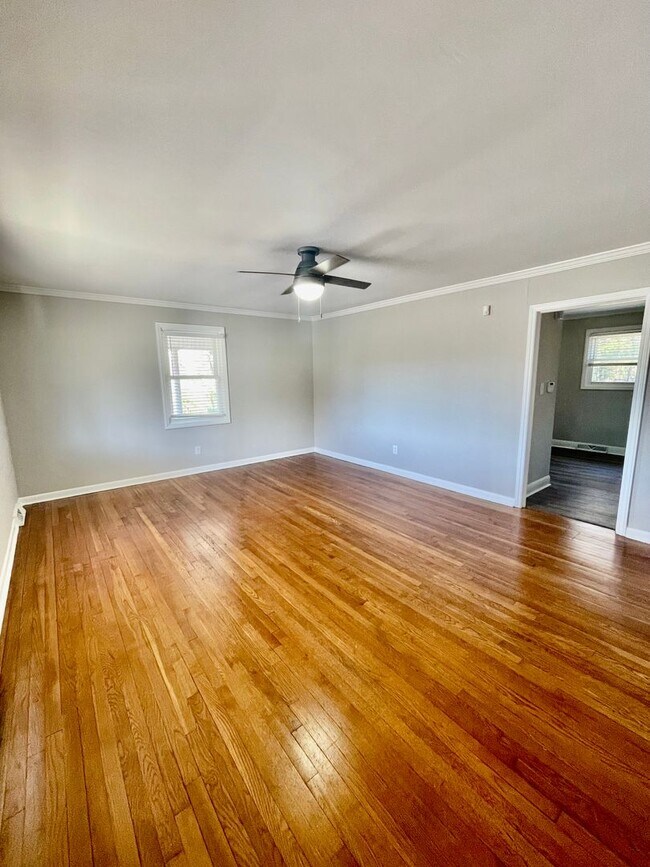 Foto del edificio - Welcome to this Charming 3 bedroom, 1 bathroom home in Iron Station, NC.