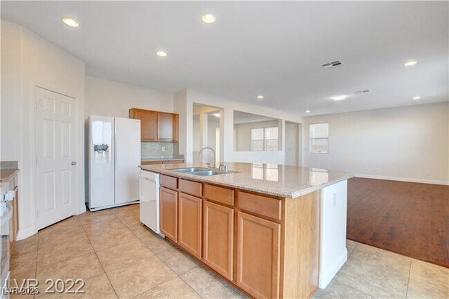 Foto del edificio - 7712 Buckhorn Island Ave