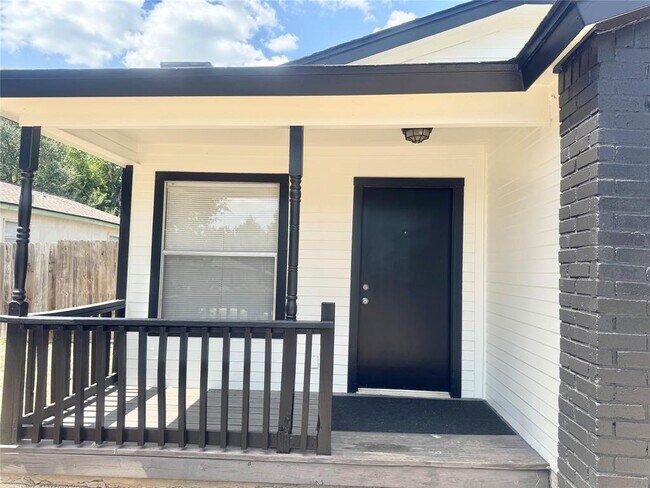 Foto del edificio - 6900 Trendal Ln